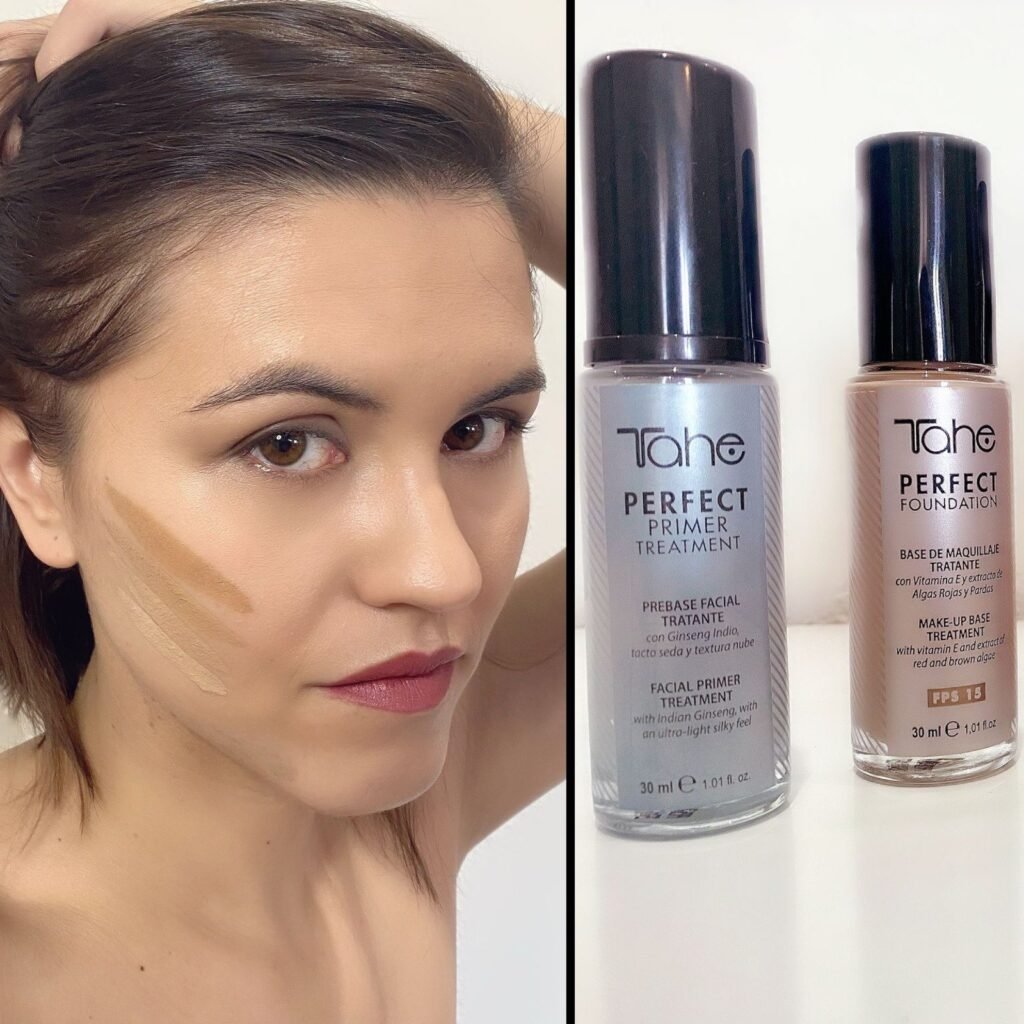 Mujer con tres trazos de base en la mejilla junto a la prebase y la base de maquillaje Perfect de Tahe